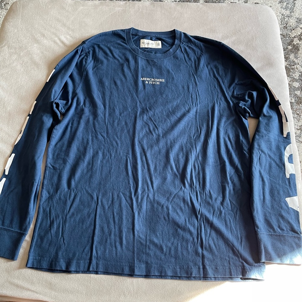 NWT Abercrombie Long sleeve T shirt
